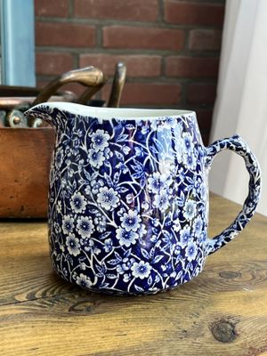 Milchkanne "Blue Calico" von Burleigh Milchkanne "Blue Calico" von Burleigh
