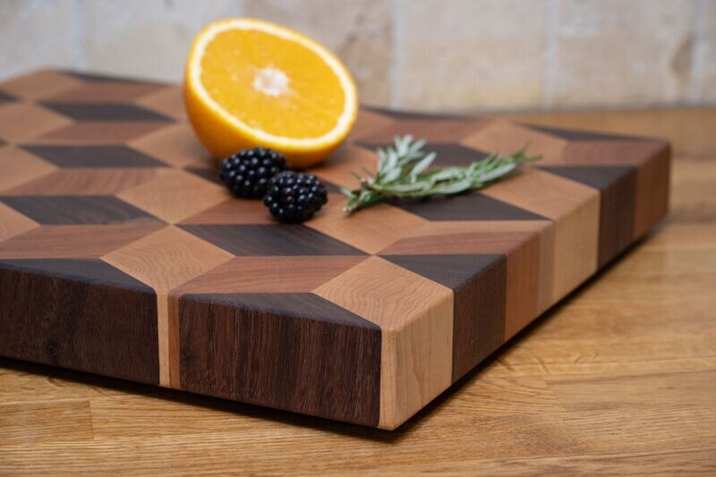 Tumbling Blocks Chopping Board