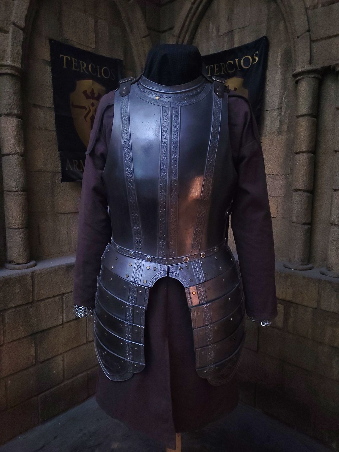 Imperial breastplate and tassets