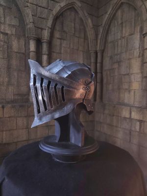 Alva Knight Helmet