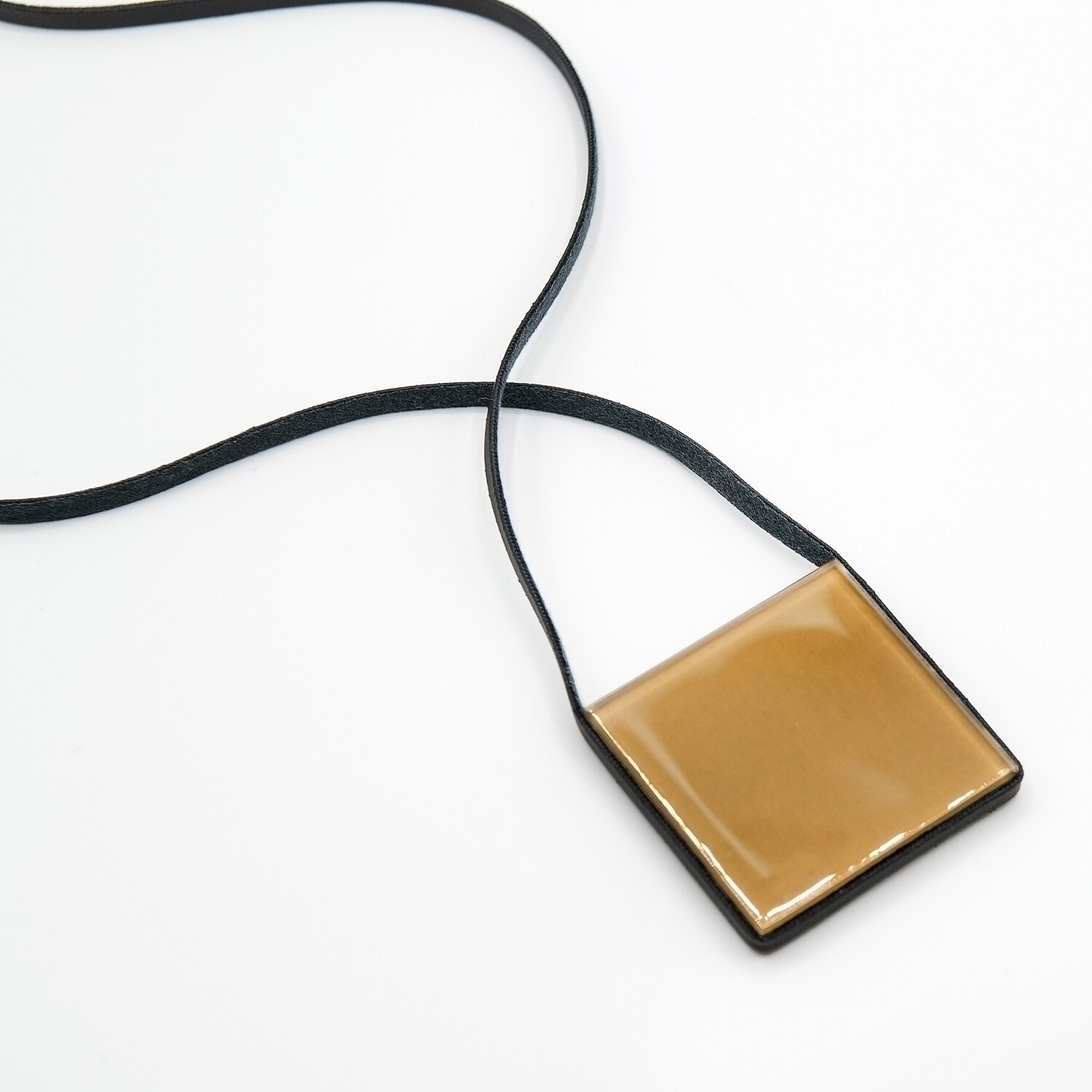 Colar Élan 2 em 1 Caramelo/Vermelho