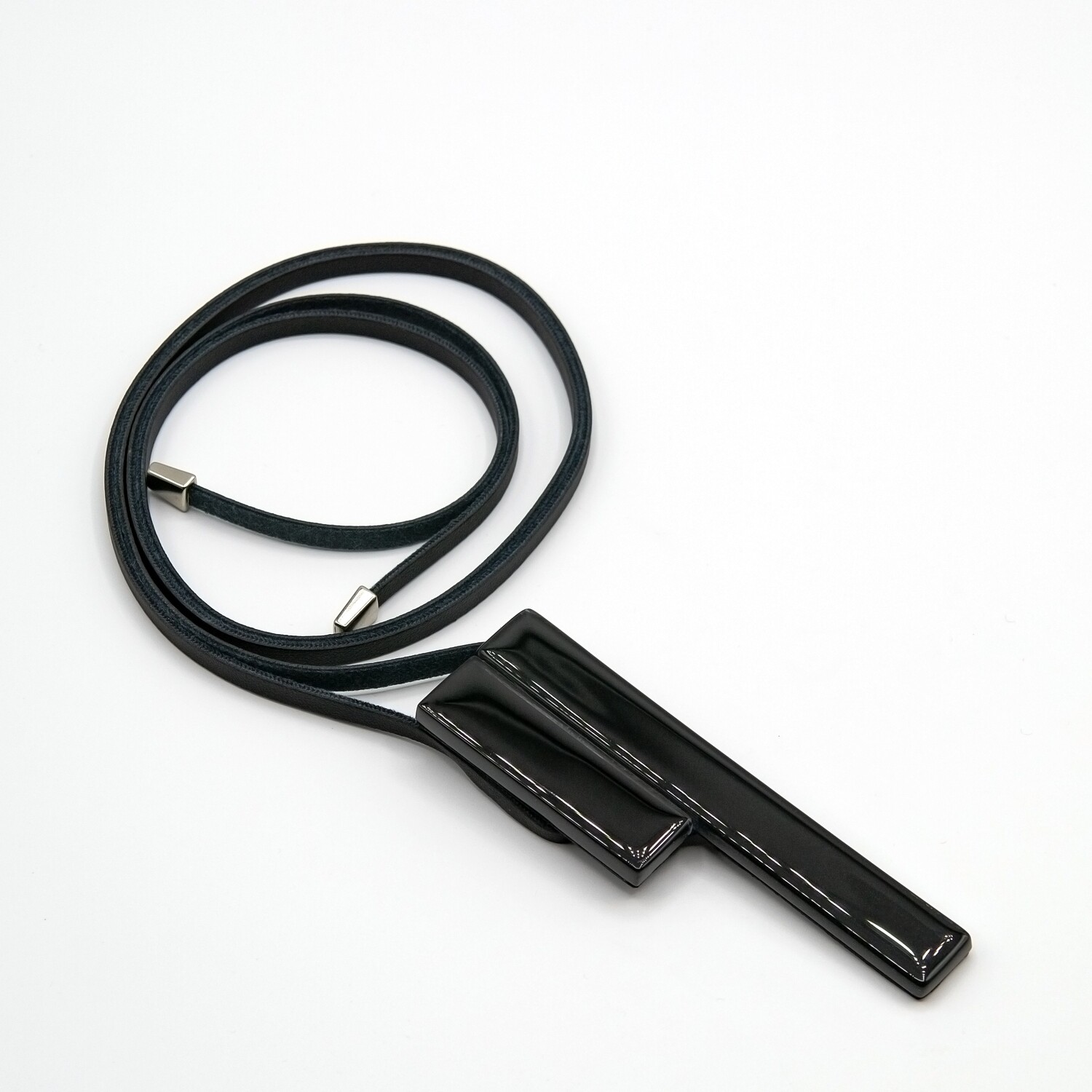 Colar Élan Geométrico Preto