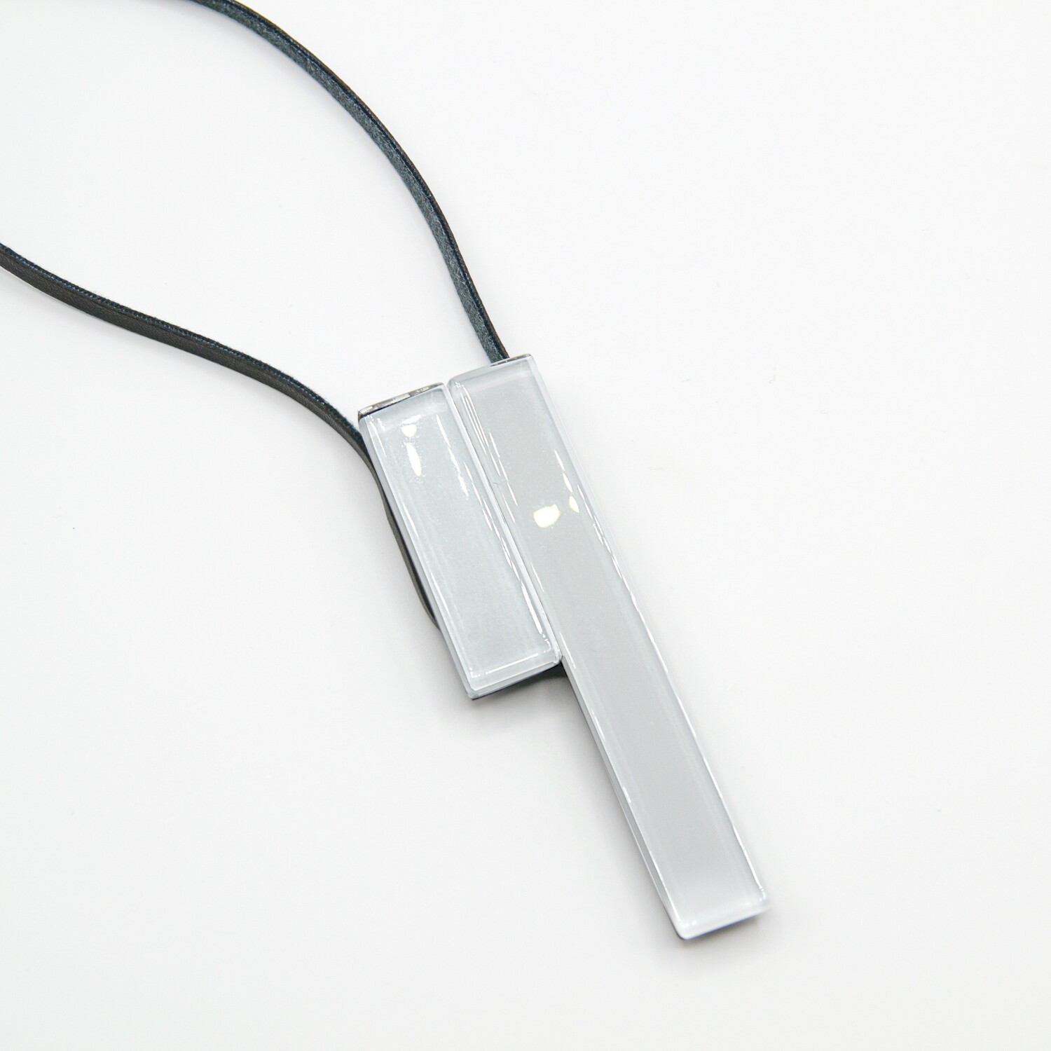 Colar Élan Geométrico Branco