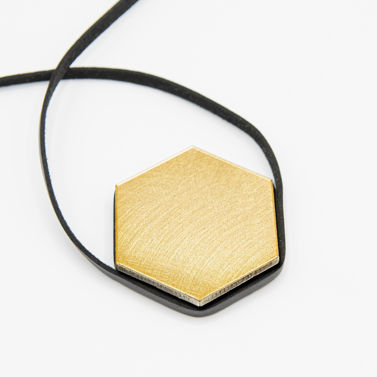 Colar Élan Hexagonal Dourado