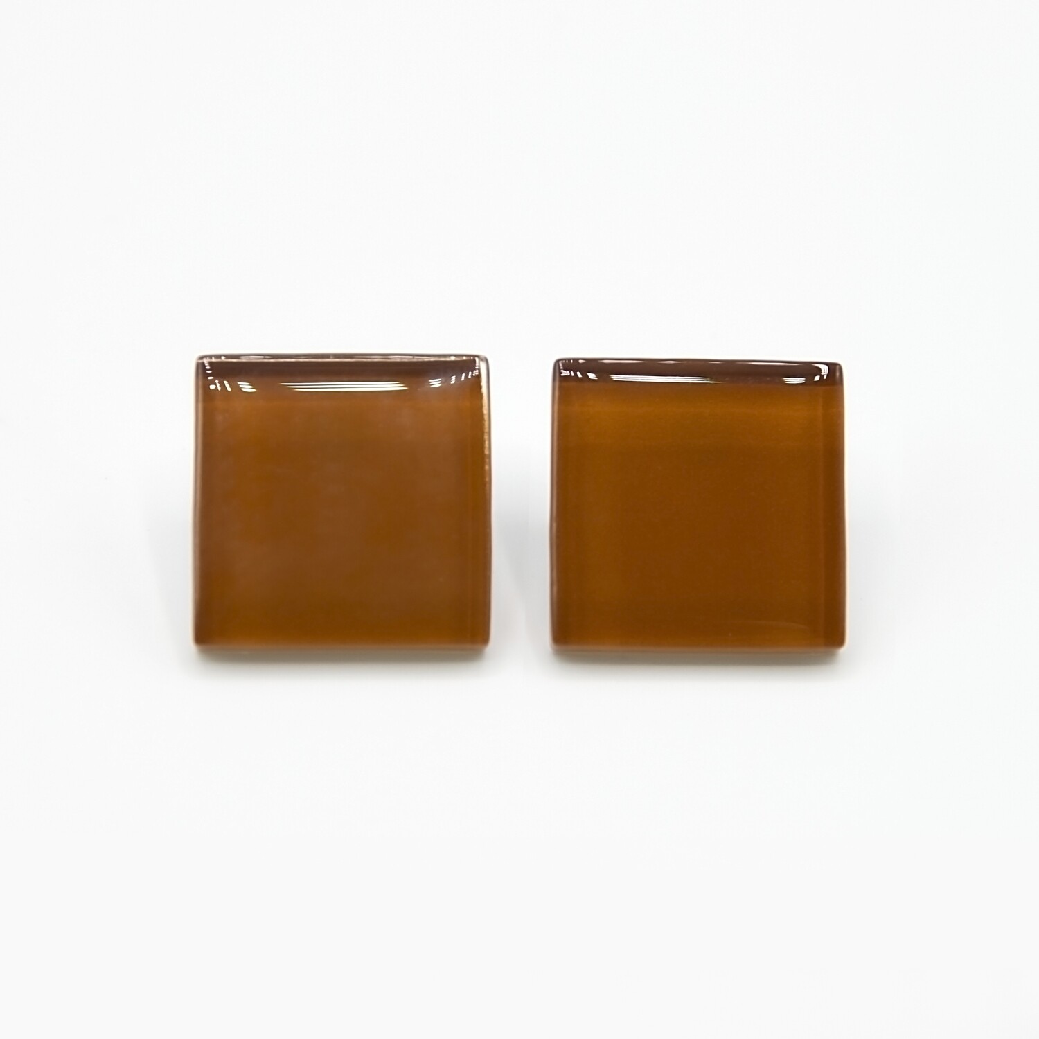 Brinco Élan Quadrado Caramelo