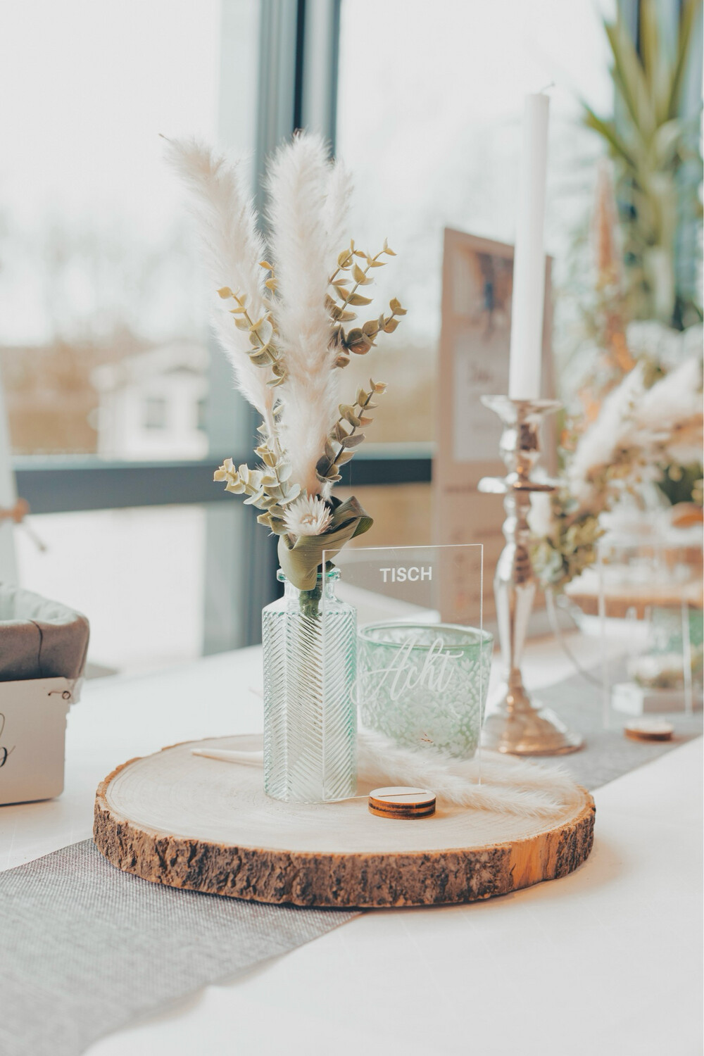 Vase in Flaschenform