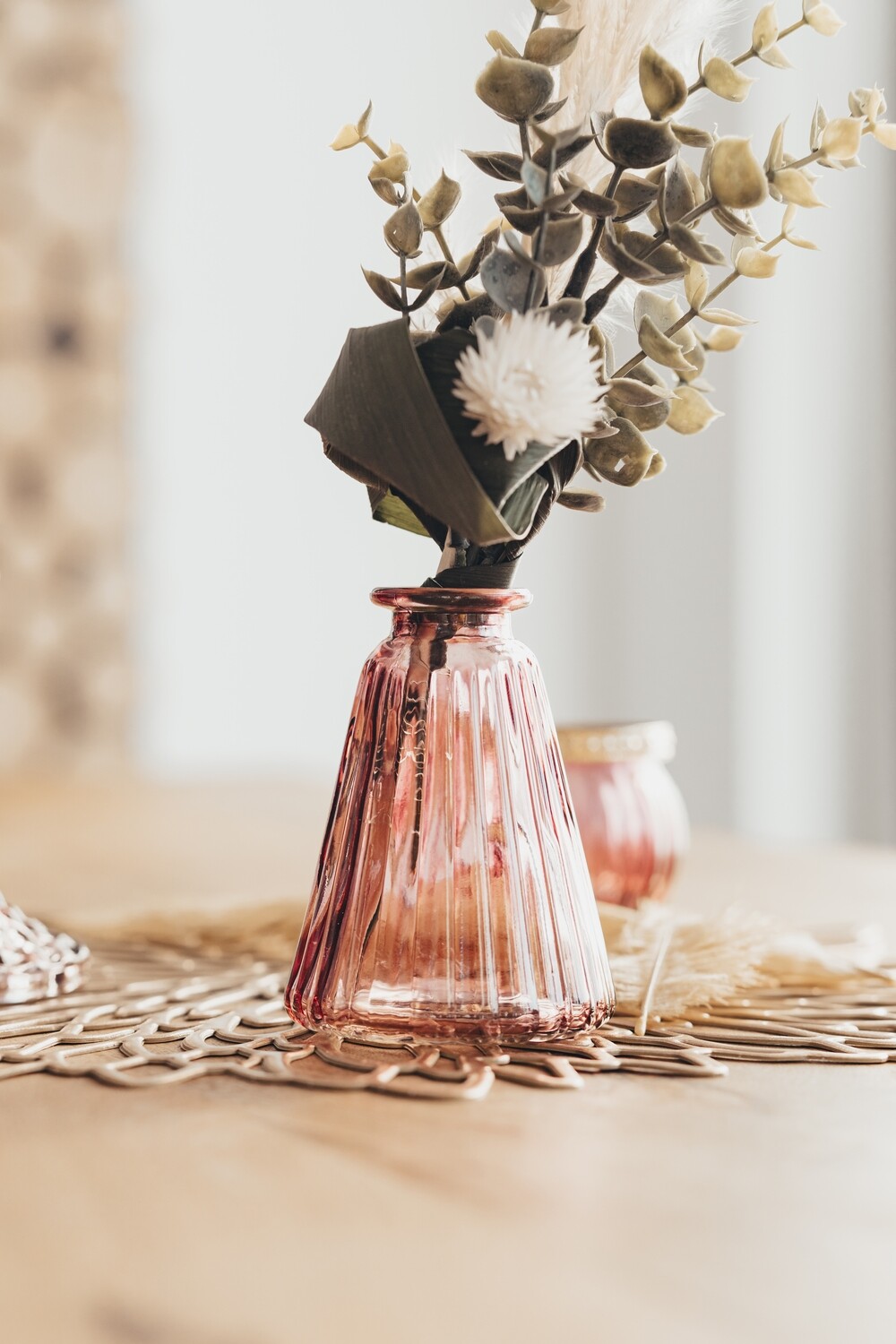 Kleine Vase konisch in bordeaux