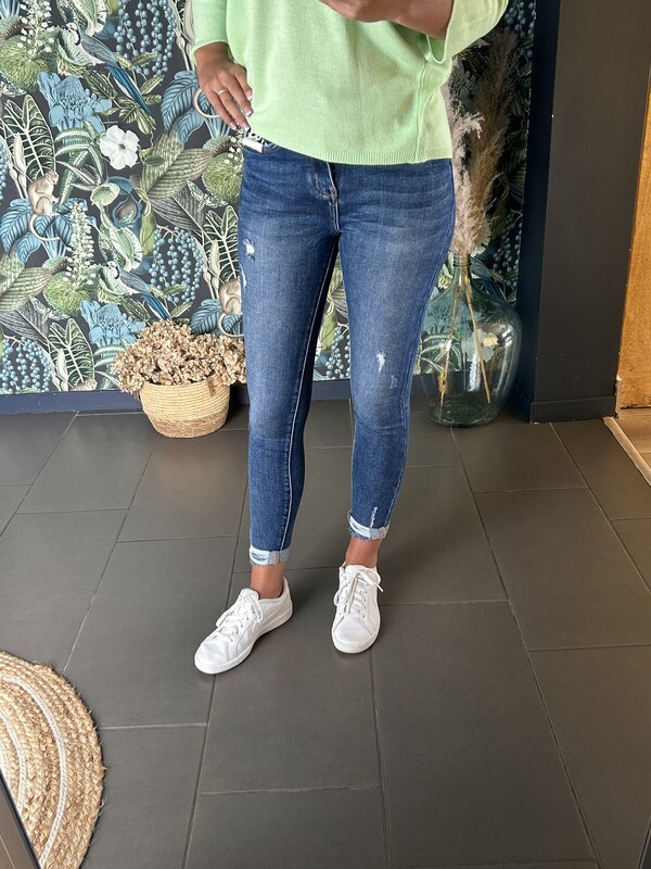 Jeans foncé 4/5 ème taille 36 Jeans foncé 4/5 ème taille 36