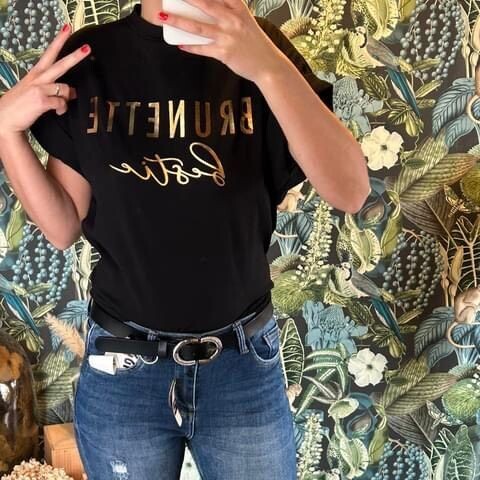 T-shirt noir brunette TU