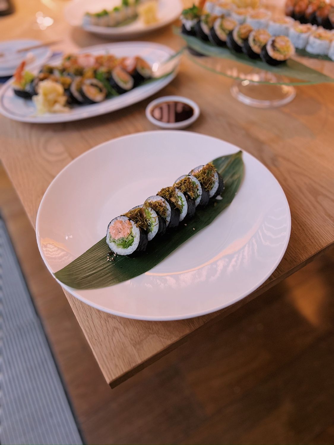 ​Maki grillowany łosoś 6 pc.