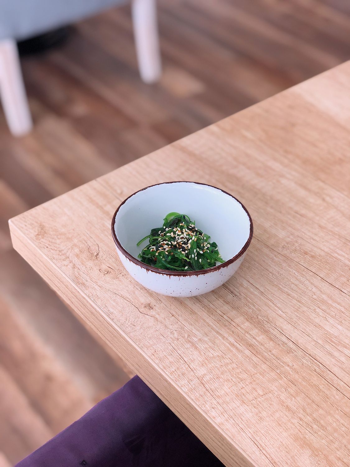 POWIĘKSZ LUNCH MINI WAKAME