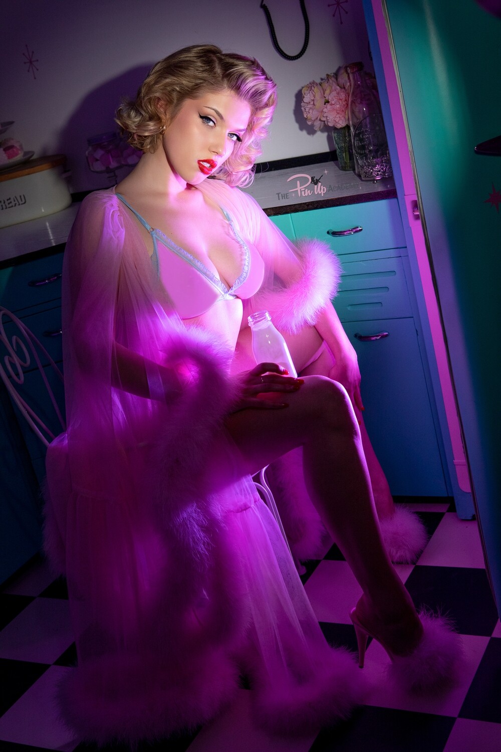Bunny Brown Kitchen cutie04