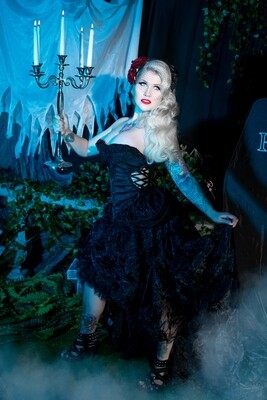 Miss Miniature Halloween 03