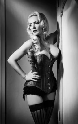 October Divine Boudoir 07