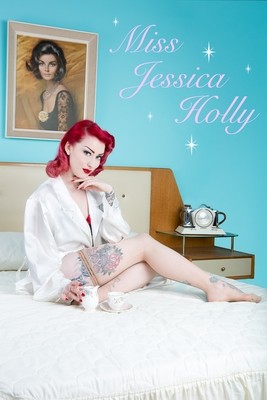 Miss Jessica Holly