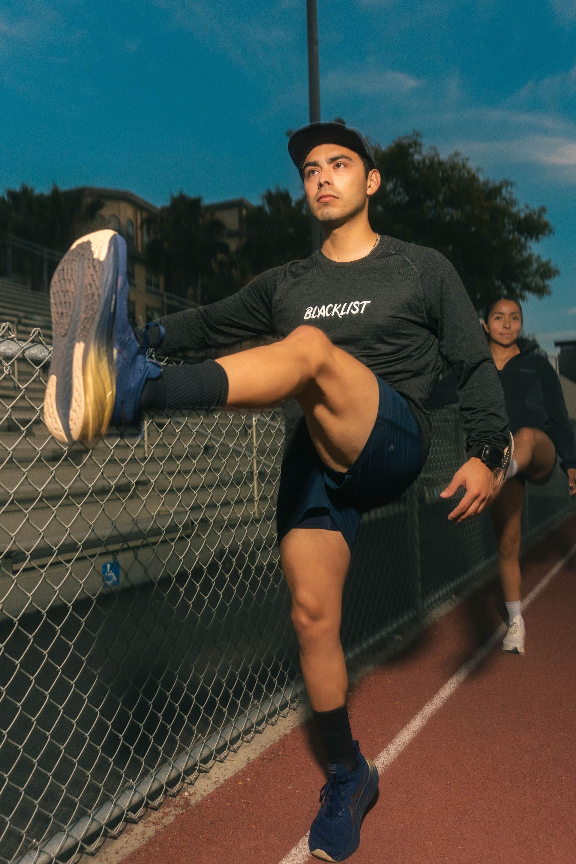 Metal Vent Tech Long-Sleeve Shirt - Graphite Grey/Black - lululemon // BlacklistLA