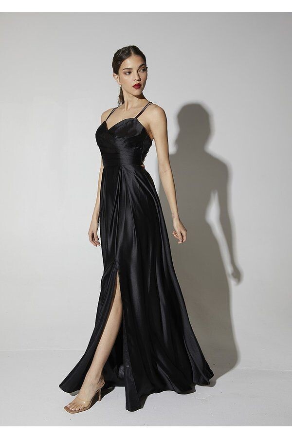 green emerald velvet dress Eureka Fashion main image 1