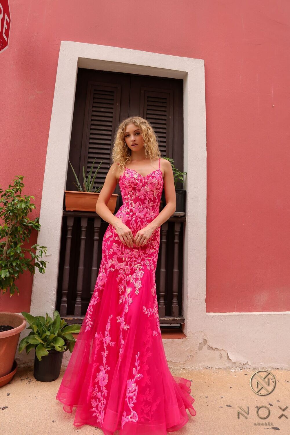 Nox Anabel Q1390, Color: Coral/Fuchsia