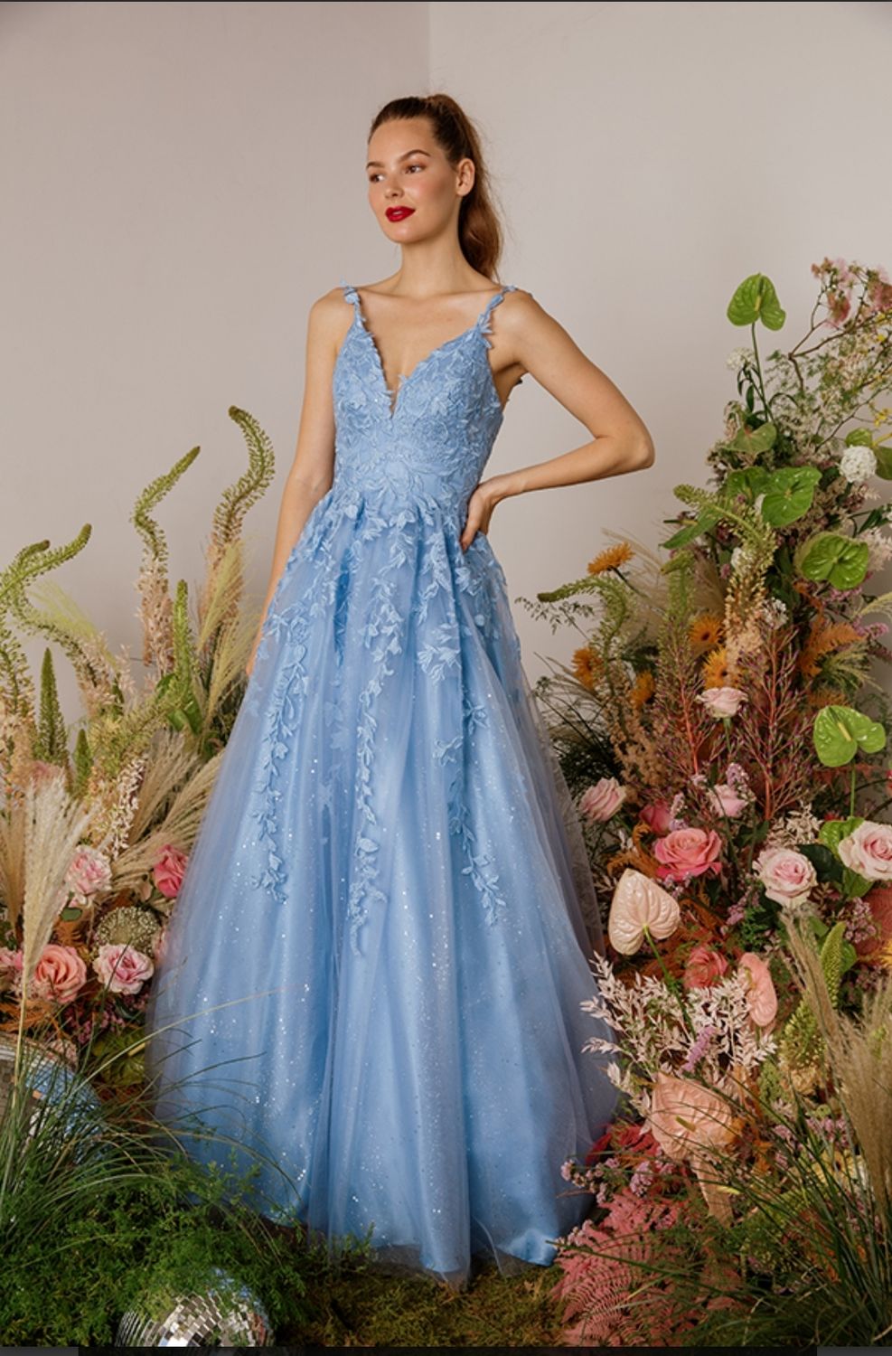 Eureka 9858, Color: Bahama Blue