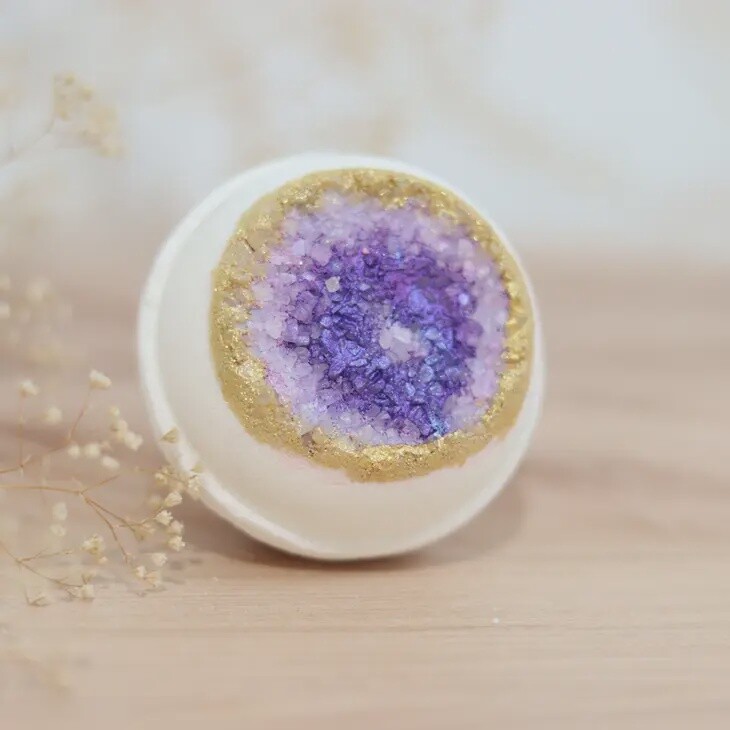 Amethyst Geode Bath Bomb