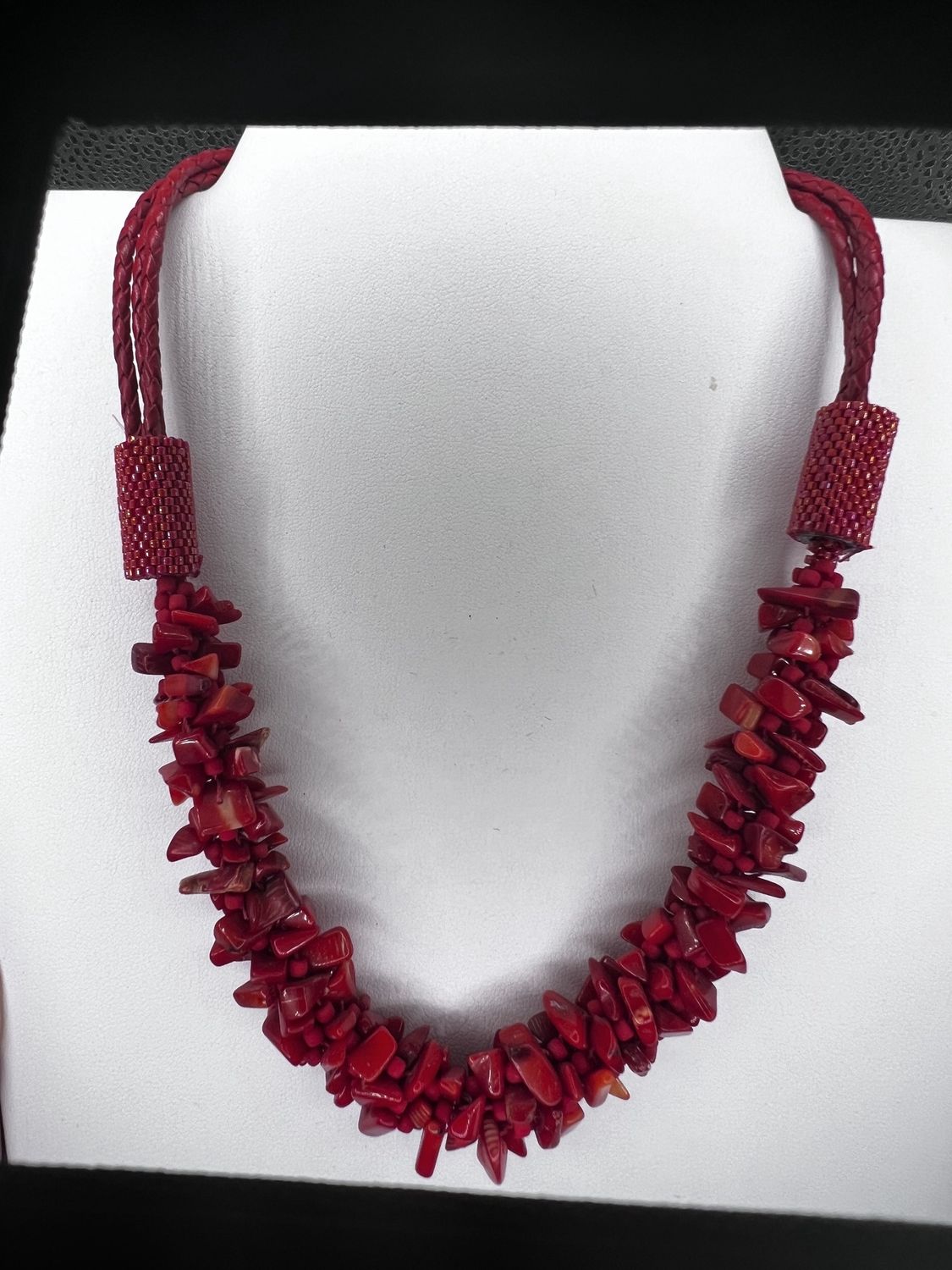 Coral Chips &amp; Leather Necklace-DLB