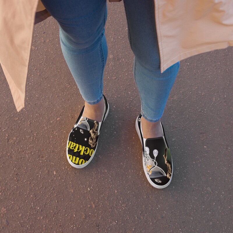 Diamonds are For Cocktails Hip & Cool Women's Slip-On Canvas Shoes