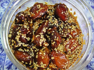الحلويات