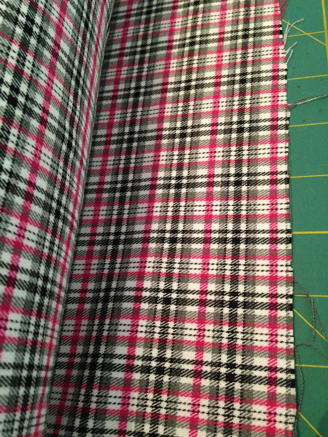 Brawny Plaid, fuchsia