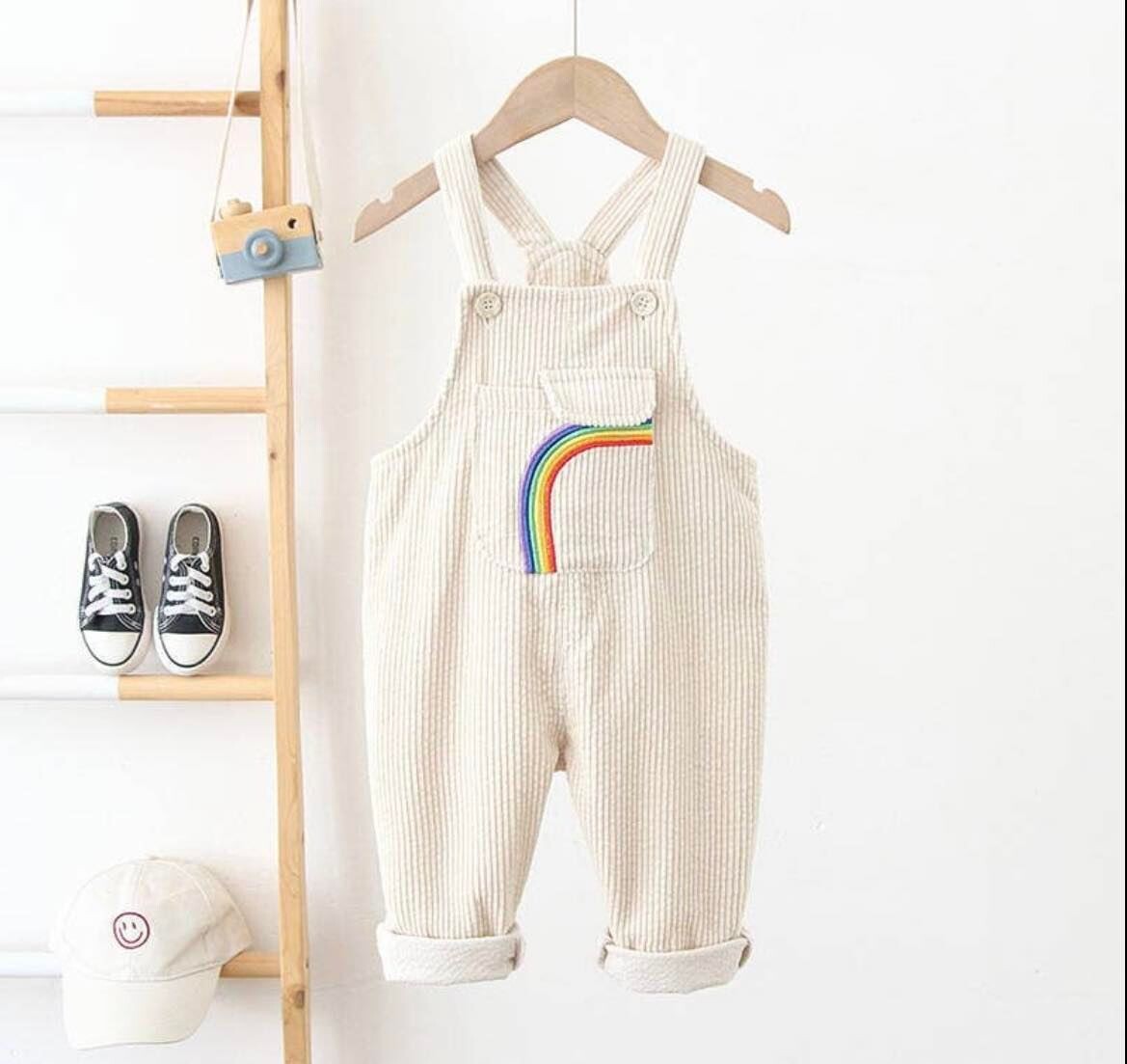 Jumpsuit met regenboog Beige