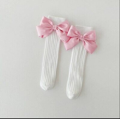 Wit met roze strik 3-8 Jaar ( 1 maat)