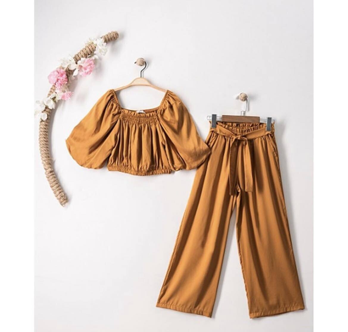 Outfit Crop Top  / Brons