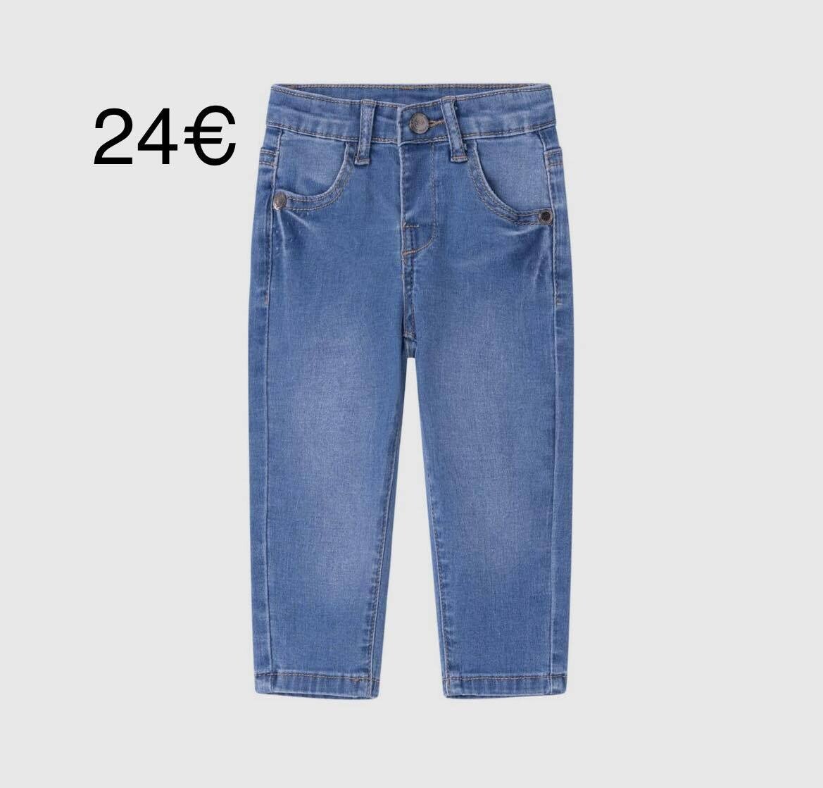 Lichte jeans meisje