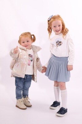 Outfit winter / met jas en rugzak Beige