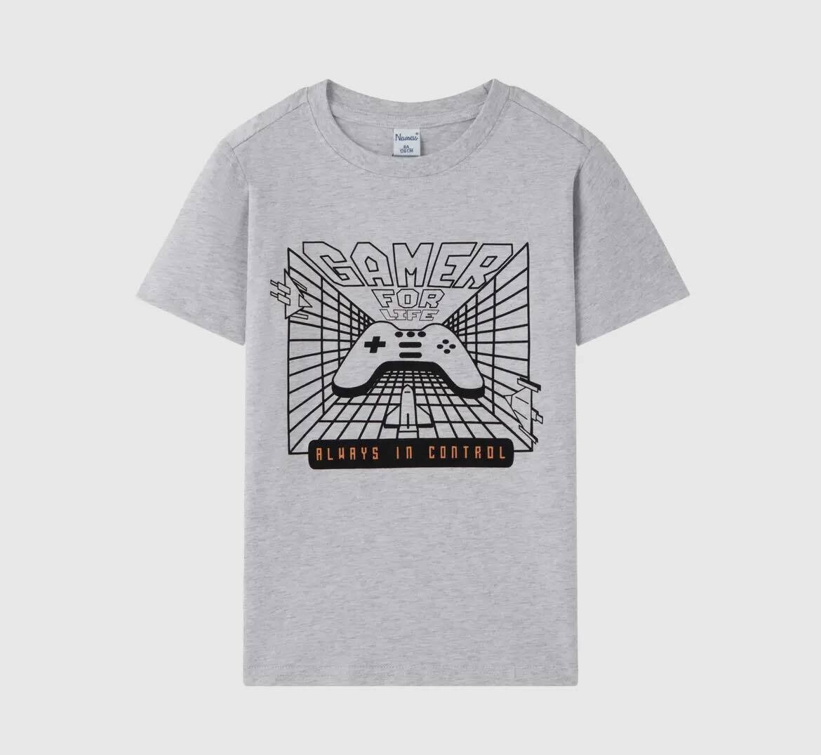 Gamer outfit