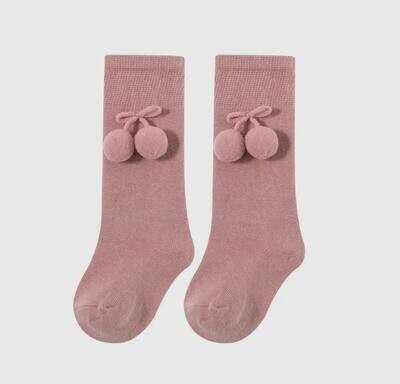 Lange kousen donker roze met bolletjes