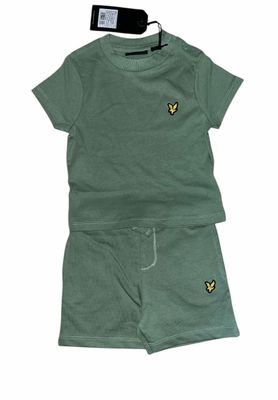 Babysetje licht groen
