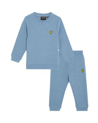jogging set ocean sky