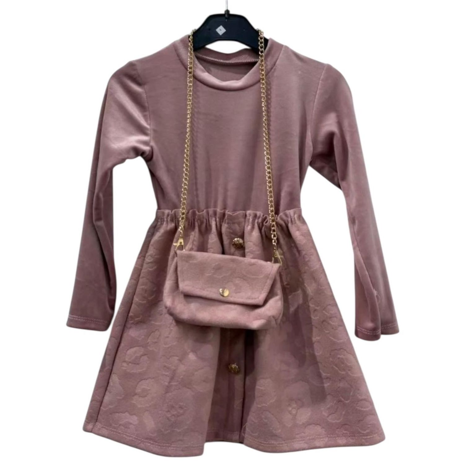 Winter kleedje met tasje