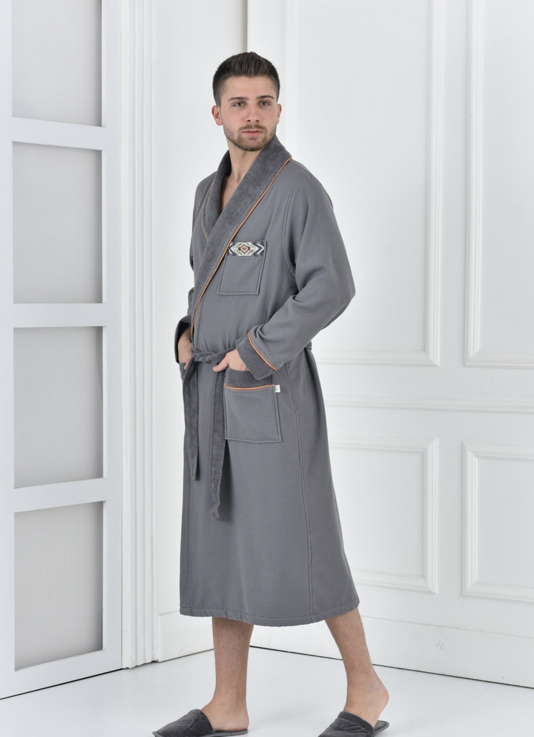 Ecocotton Pamira Men&#39;s Bathrobe 100% Organic Cotton Embroidered Anthracite