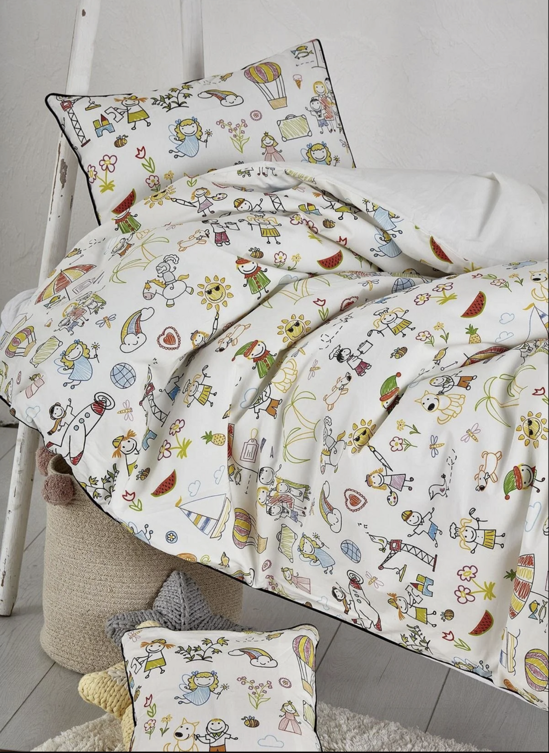 Ecocotton Carnaval Baby Dekbedovertrek Set 100% Organisch Katoen Bedrukt 100x150 Cm Ecocotton Carnaval Baby Dekbedovertrek Set 100% Organisch Katoen Bedrukt 100x150 Cm