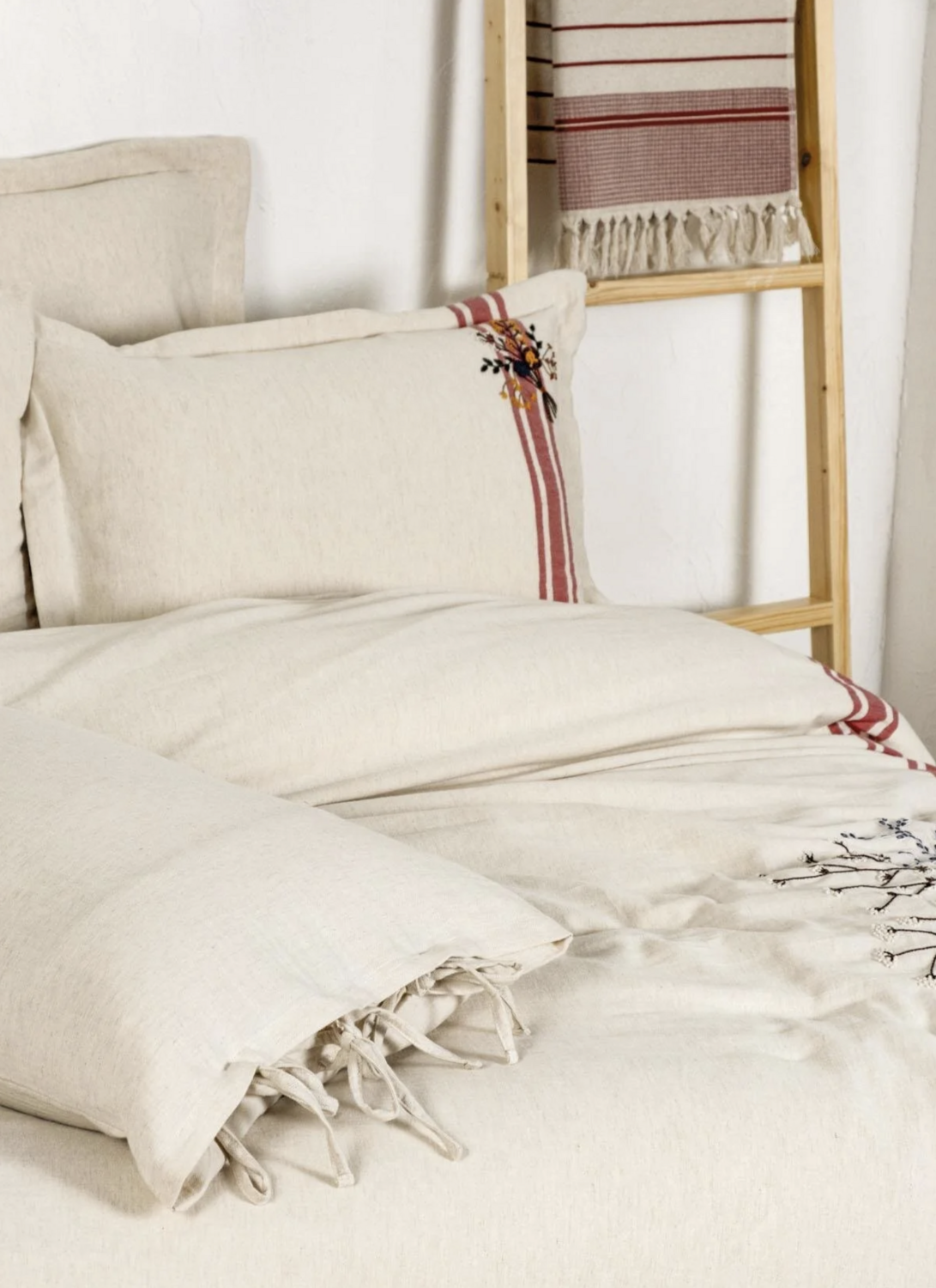 Ecocotton Charla 2 Person Duvet Cover Set 100% Organic Cotton Hemp Blend Ecru-Red 200x220 Cm