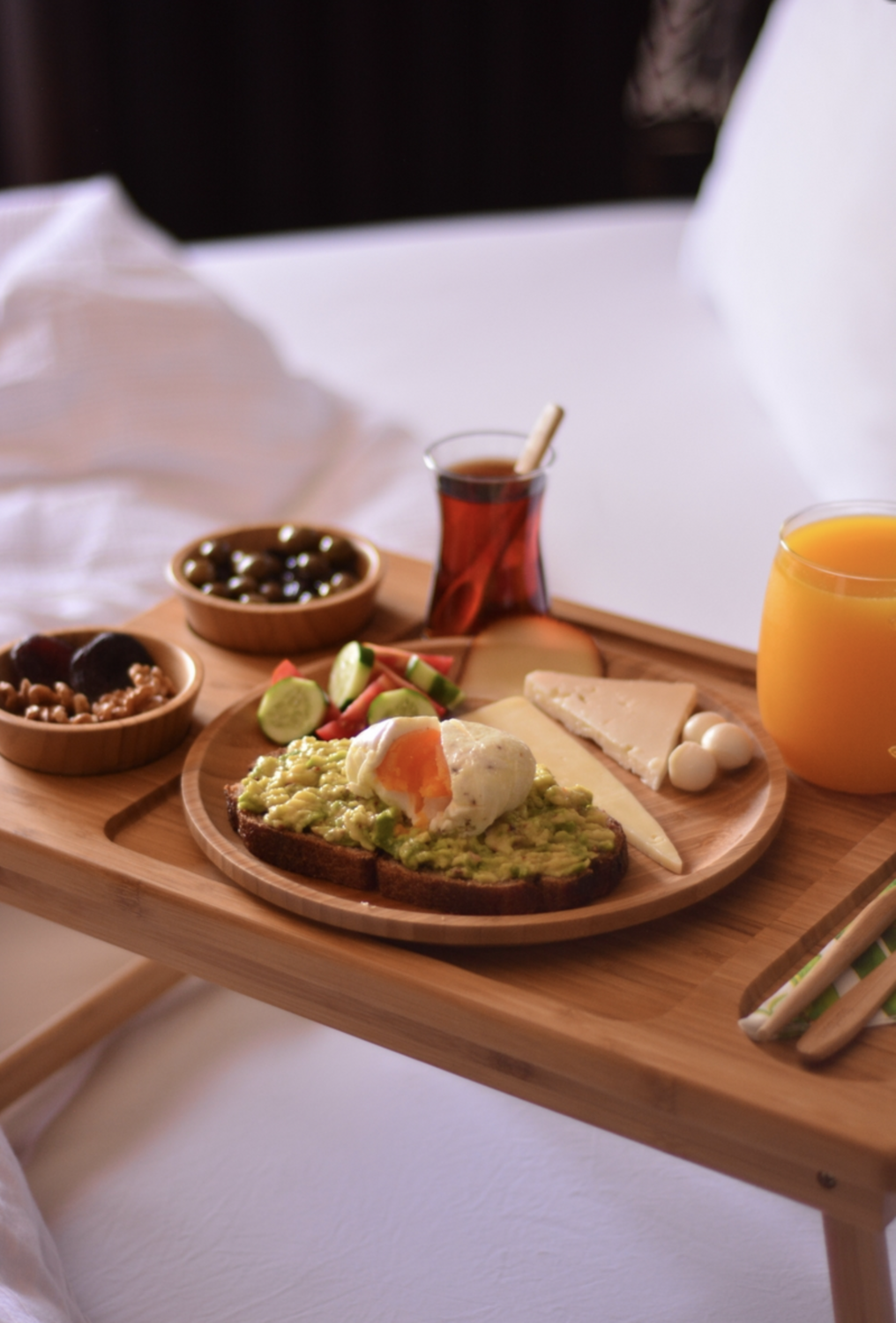 Bambum Tore Bed Tray with Snack Bowls