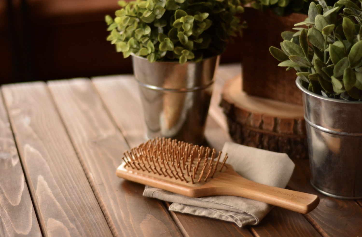 Bambum Menger Hair Brush