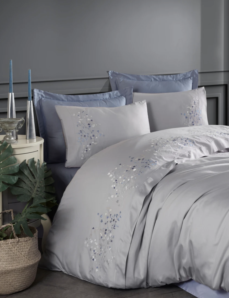 Dantela Alya Two-Person Embroideried Coton Sateen Duvet Cover Set Grey