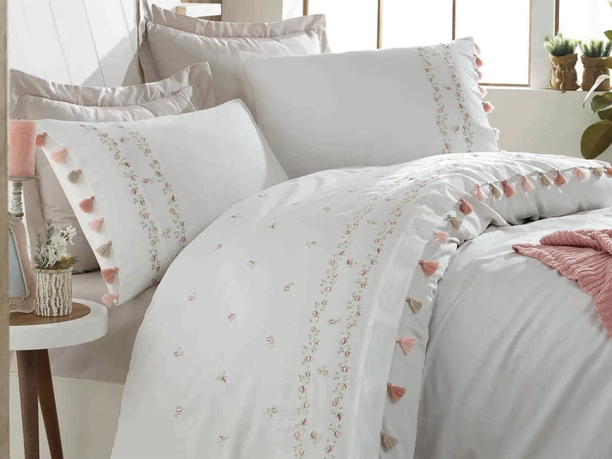 Dantela Royal Two-Person Embroideried &amp;Tasseled Coton Sateen Duvet Cover Set