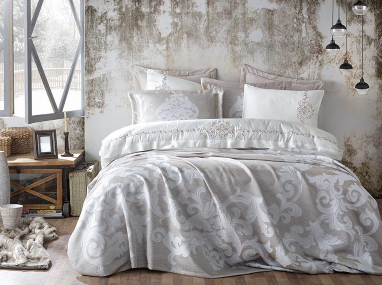 Dantela Jua Embroidered Duvet Cover &amp; Jacquard Bedspread Set