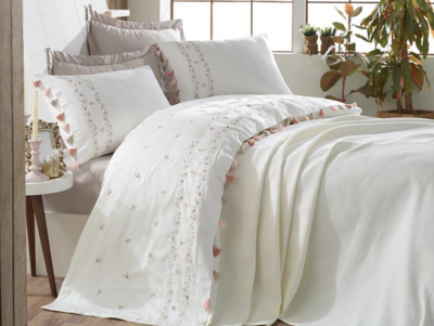 Dantela Royal Two-Person Tasseled&Embroideried Pique Set
