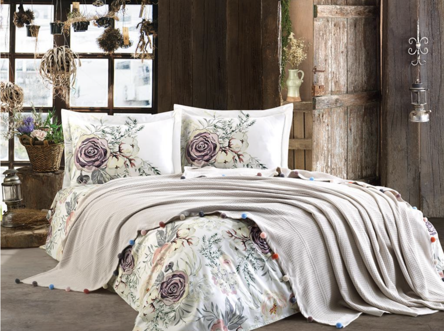 Dantela Violet Two-Person Pompom Pique Set Beige