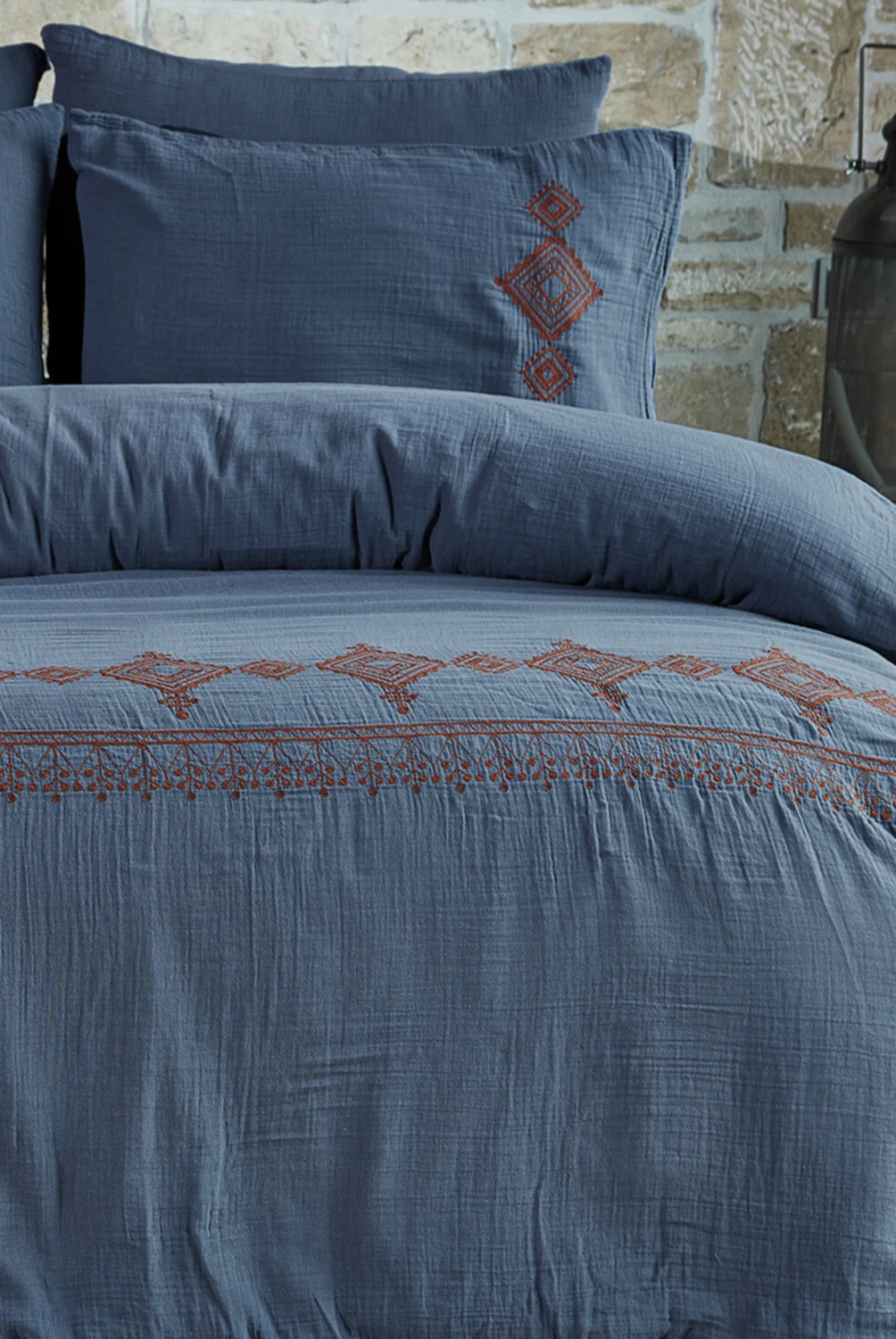 Dantela Ethica two-person Embroidered muslin Duvet Cover Set Indigo