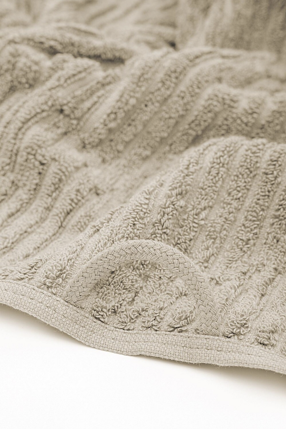 Green Black Anisa Towel 100% Cotton Combed Jacquard Beige 80x150 Cm